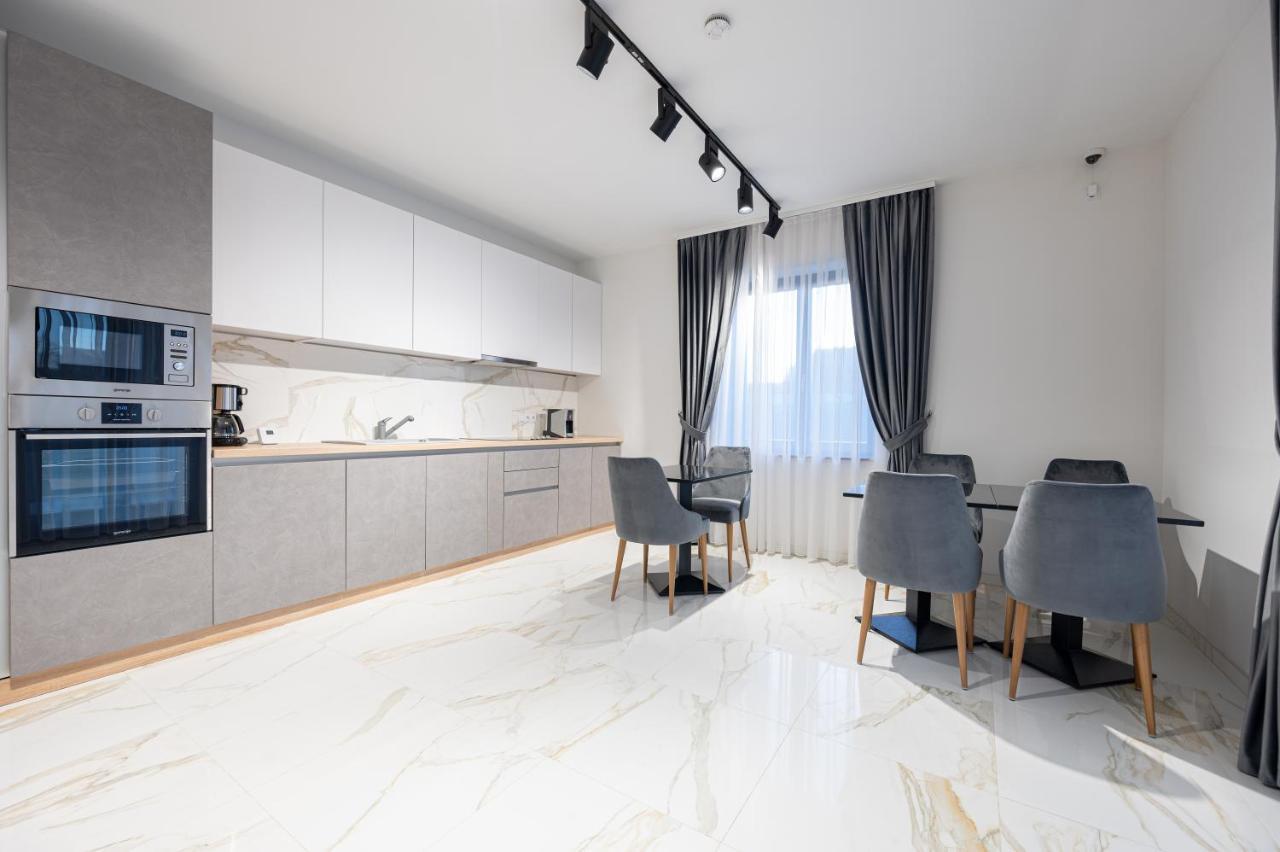 Klia Hotel Sînmartin Екстериор снимка